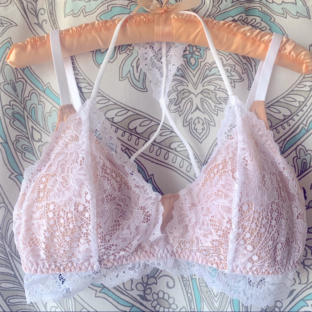 Women’s Lace Bralettes
